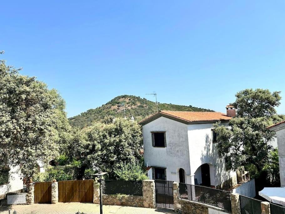 Hispalis Villa En Aracena La Umbria  Exteriér fotografie
